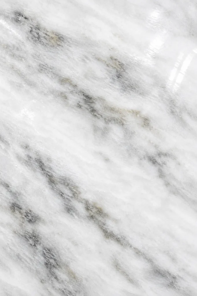 Polished Ziarat White marble slabs and floor tiles manufactured and exported worldwide by Pakistan Marble & Onyx for architects and stone wholesalers.